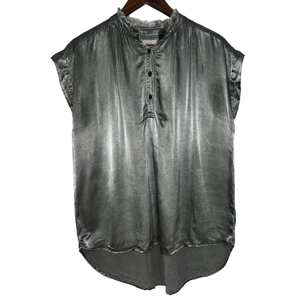 Tina + Jo Women's Medium Silver Metallic Sleeveless Top